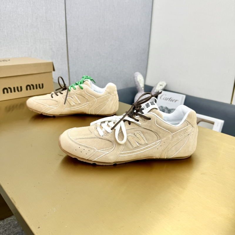 Miu Miu Casual Shoes